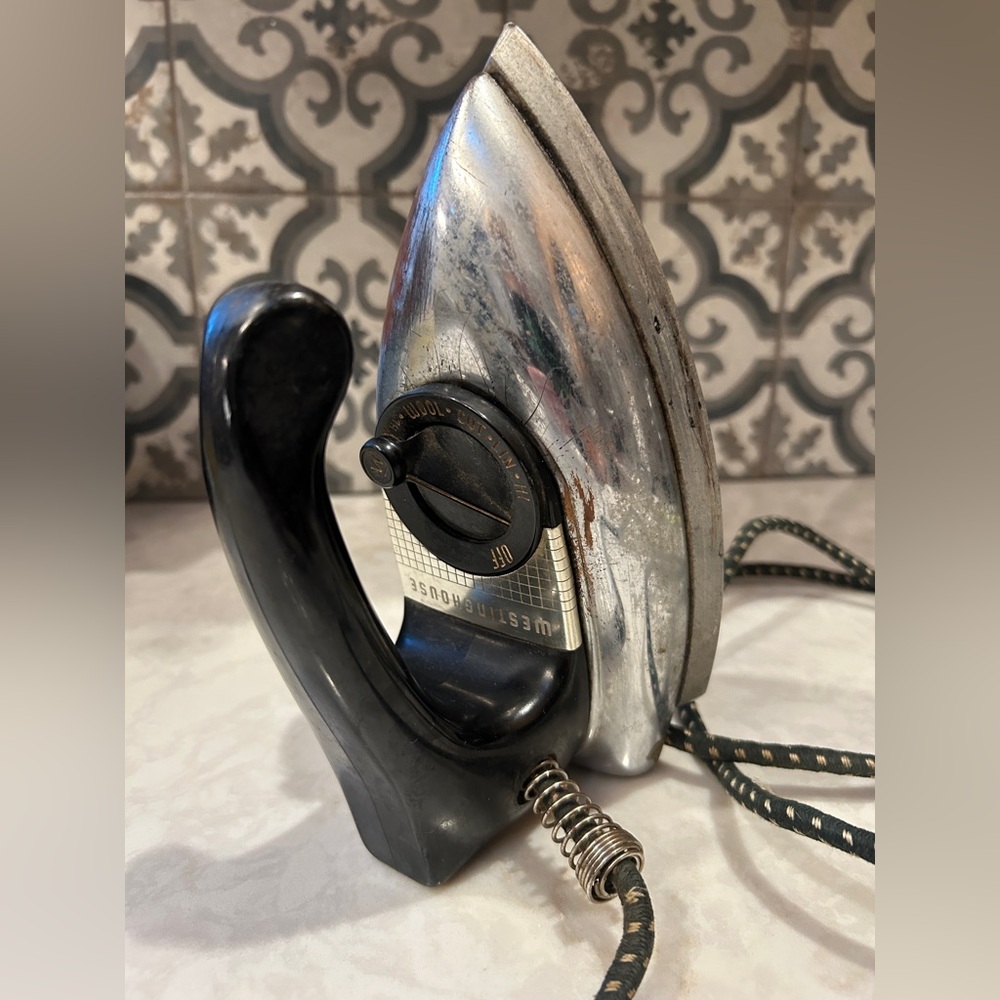 Vintage Westinghouse 1950s Adjust-O-Matic Iron- STILL WORKS!